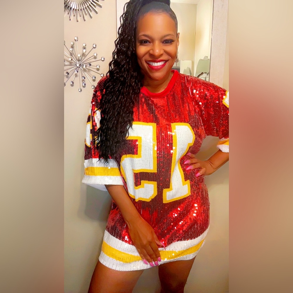 Sale‼️Kansas City Chiefs sequin dress. Red Sequin Football Jersey Mahomes 15